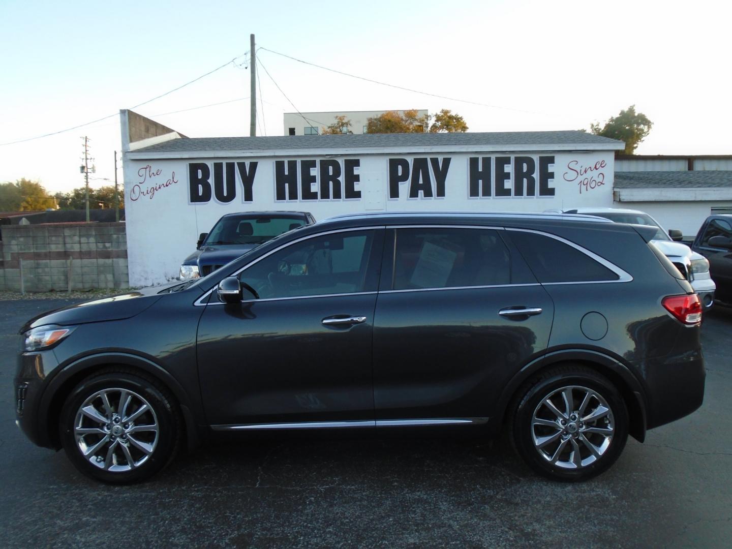 2017 Kia Sorento (5XYPK4A54HG) , located at 6112 N Florida Avenue, Tampa, FL, 33604, (888) 521-5131, 27.954929, -82.459534 - Photo#0